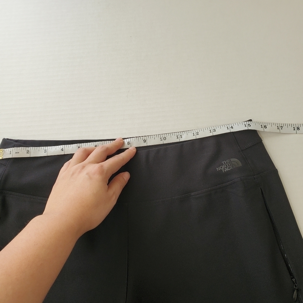 🌸The North Face | Straight Leg‎ Legging - Picture 5 of 7